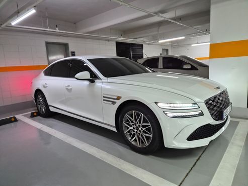 Genesis G80 Gasoline 2.5 Turbo 2WD — пробег 854 км — фото 3 из 5