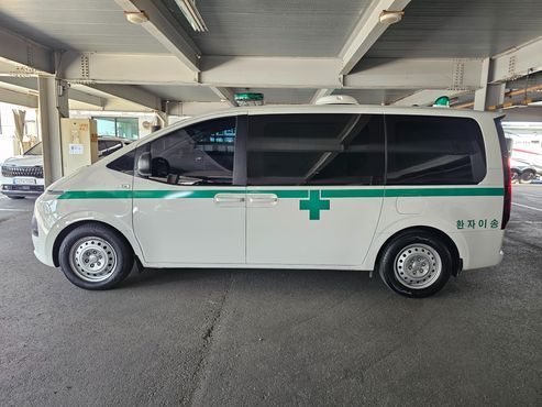 Hyundai Staria Ambulance — пробег 7 000 км — фото 5 из 5