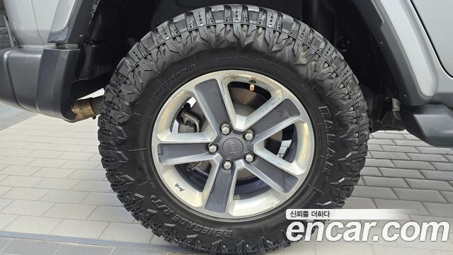 Jeep Wrangler 2.0 Sahara 4Door — пробег 139 295 км — фото 5 из 5