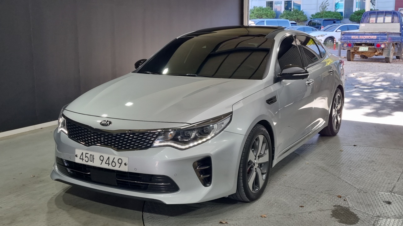 Kia K5 из Кореи Encar