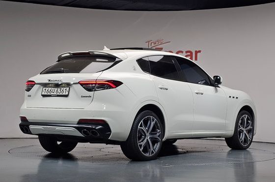 Maserati Levante 3.8 GTS AWD — пробег 38 718 км — фото 2 из 5