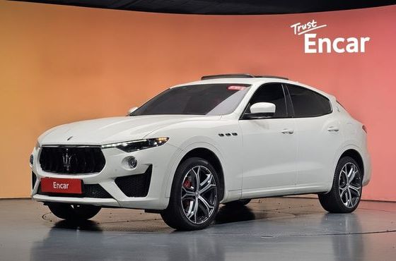 Maserati Levante 3.8 GTS AWD — пробег 38 718 км — фото 1 из 5