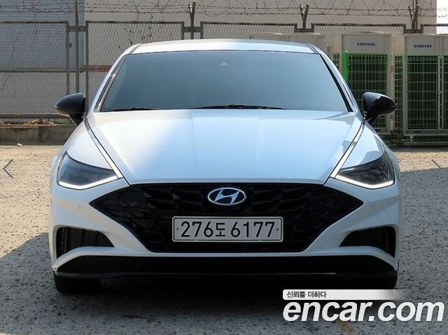 Hyundai Sonata 2.0 Premium Plus — пробег 90 903 км — фото 1 из 5