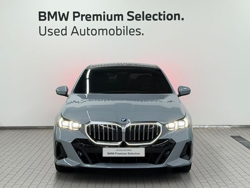 BMW 5-Series 530i xDrive M Sport — пробег 10 301 км — фото 3 из 5