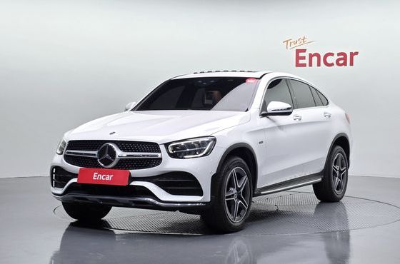 Mercedes-Benz GLC-Class GLC300e 4MATIC Coupe — пробег 123 591 км — фото 1 из 5