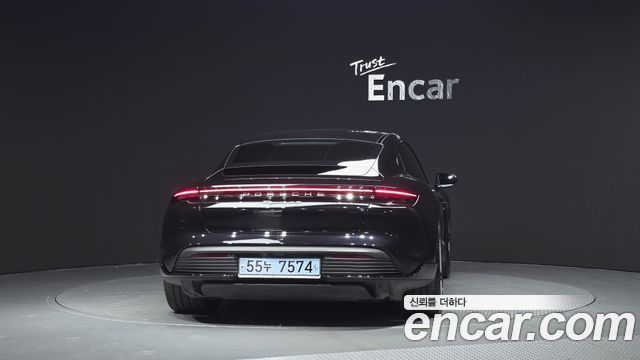 Porsche Taycan из Кореи Encar