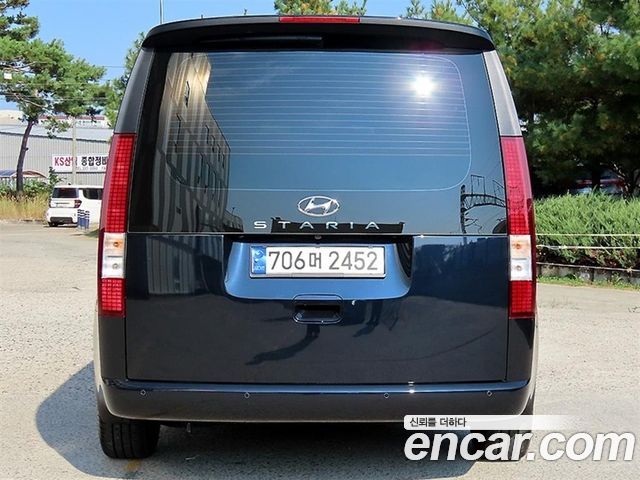 Hyundai Staria из Кореи Encar
