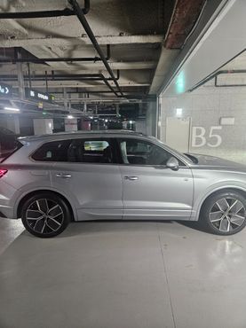 Volkswagen Touareg 3.0 TDI R-Line — пробег 20 км — фото 3 из 5