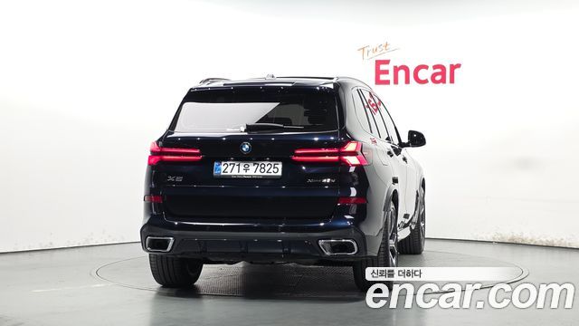 BMW X5 xDrive 30d M Sport — пробег 6 693 км — фото 4 из 5