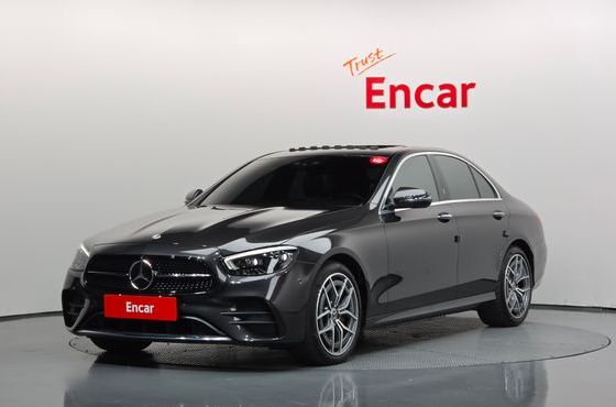 Mercedes-Benz E-Class E220d 4MATIC AMG Line — пробег 75 876 км — фото 1 из 5