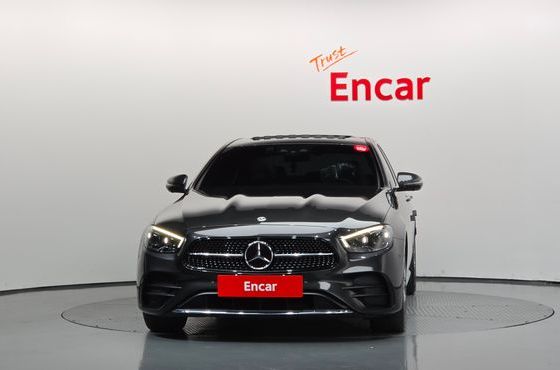 Mercedes-Benz E-Class E220d 4MATIC AMG Line — пробег 75 876 км — фото 3 из 5