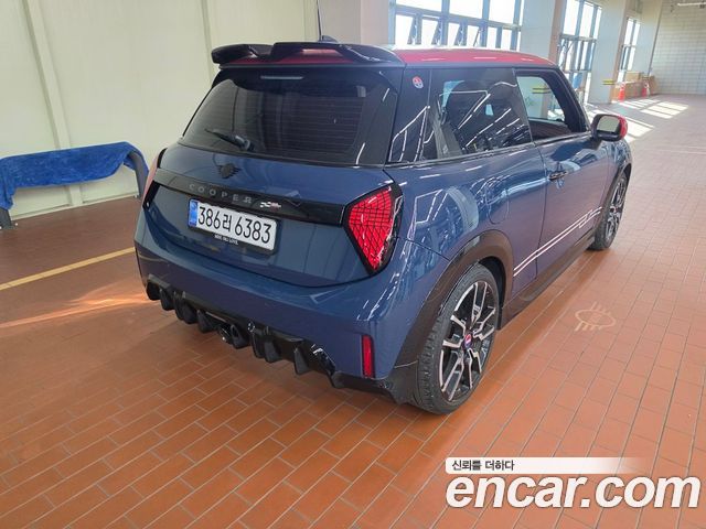 Mini Cooper JCW — пробег 7 002 км — фото 3 из 5
