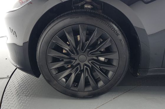 Tesla Model 3 RWD — пробег 22 710 км — фото 5 из 5