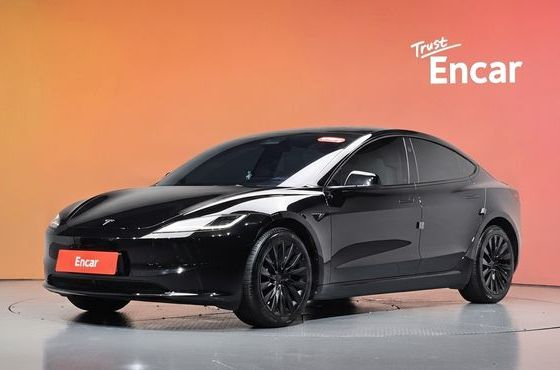 Tesla Model 3 RWD — пробег 22 710 км — фото 1 из 5