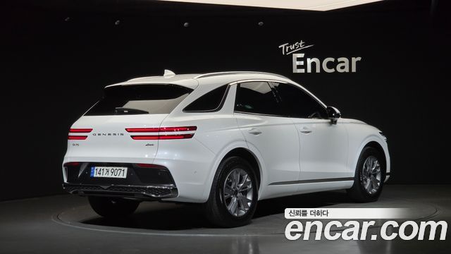 Genesis GV70 из Кореи Encar
