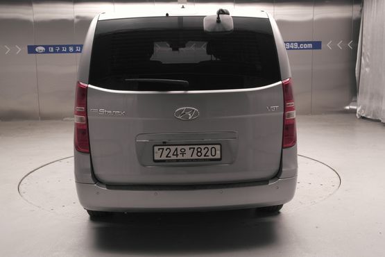 Hyundai Starex Wagon 12-Seater Smart — пробег 163 288 км — фото 4 из 5