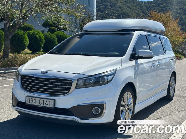 Kia Carnival из Кореи Encar