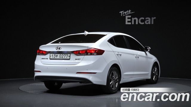 Hyundai AVANTE из Кореи Encar