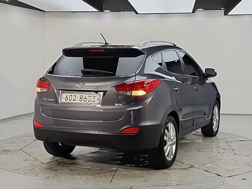 Hyundai Tucson Diesel 2WD LX20 Smart-Pack — пробег 117 211 км — фото 4 из 5