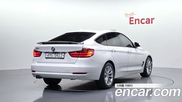 BMW Gran Turismo GT 320d — пробег 126 977 км — фото 2 из 5