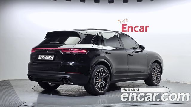 Porsche Cayenne 3.0 — пробег 136 468 км — фото 2 из 5