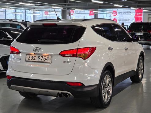 Hyundai Santafe Diesel(e-VGT) 2.0 2WD Exclusive — пробег 152 621 км — фото 4 из 5