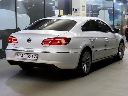Volkswagen CC 2.0 TSI — пробег 259 841 км — фото 4 из 5