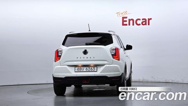 Ssangyong TIBOLI из Кореи Encar