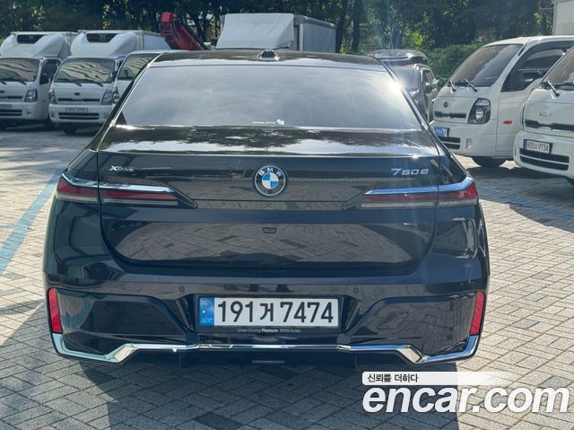 BMW 7-Series 750e xDrive M Sport — пробег 48 046 км — фото 4 из 5