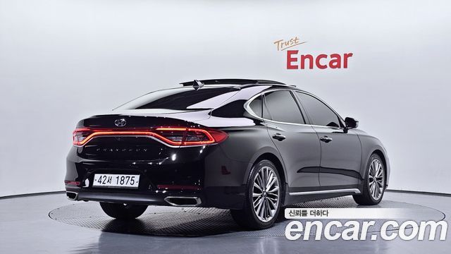 Hyundai Grandeur из Кореи Encar