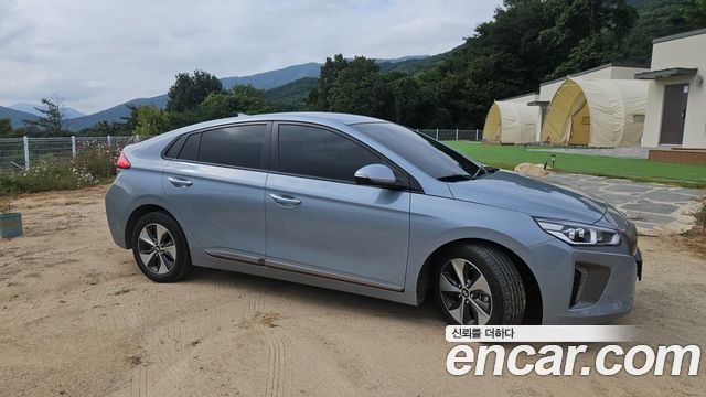 Hyundai Ioniq из Кореи Encar
