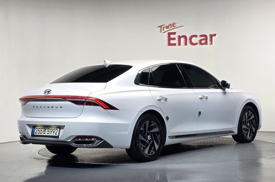 Hyundai Grandeur Exclusive — пробег 43 918 км — фото 2 из 5