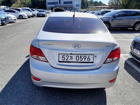 Hyundai Accent 1.4 VVT Style — пробег 80 007 км — фото 4 из 5