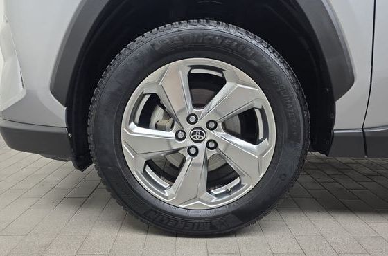 Toyota RAV4 2.5 2WD Hybrid — пробег 94 483 км — фото 5 из 5