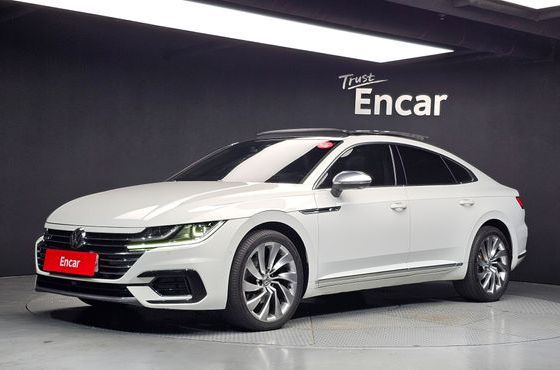Volkswagen Arteon 2.0 TDI Prestige — пробег 196 018 км — фото 1 из 5