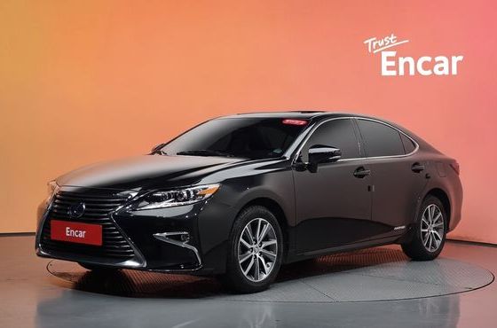 Lexus ES Supreme XV60 — пробег 118 335 км — фото 1 из 5