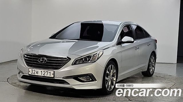 Hyundai Sonata 2.0 Premium — пробег 215 549 км — фото 1 из 5