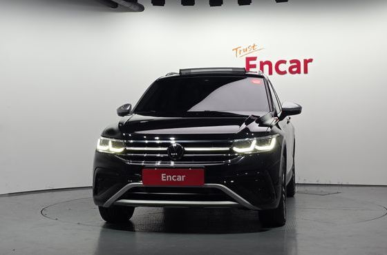 Volkswagen Tiguan 2.0 TSI Prestige — пробег 10 597 км — фото 3 из 5