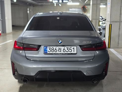 BMW 3-Series 320i M Sport — пробег 4 431 км — фото 4 из 5