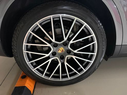 Porsche Cayenne 3.0 — пробег 52 000 км — фото 4 из 5