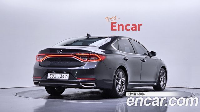 Hyundai Grandeur из Кореи Encar