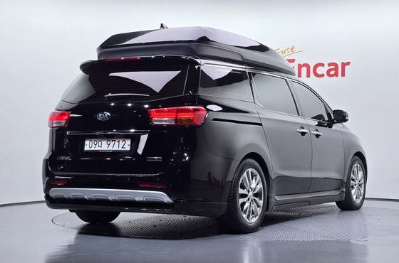 Kia Carnival Gasoline 9-seater Hi-Limousine Noblesse — пробег 42 765 км — фото 2 из 5