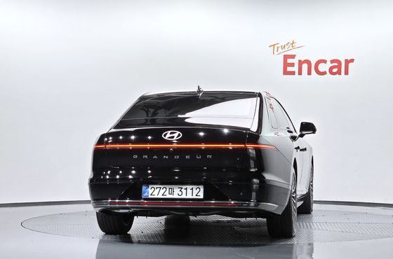 Hyundai Grandeur Calligraphy — пробег 3 649 км — фото 4 из 5