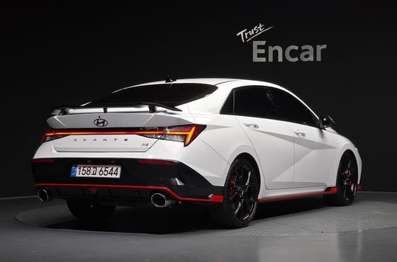 Hyundai AVANTE 2.0 N — пробег 5 819 км — фото 2 из 5