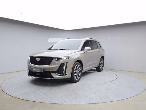 Cadillac XT6 3.6 Sport — пробег 9 592 км — фото 1 из 5
