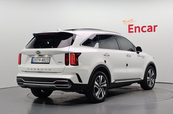 Kia Sorento HEV 1.6 2WD Noblesse — пробег 64 401 км — фото 2 из 5