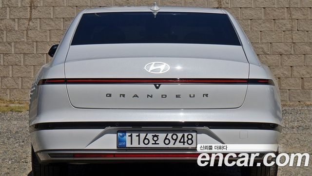 Hyundai Grandeur 2,5 Gasoline 2WD Premium — пробег 5 100 км — фото 3 из 5