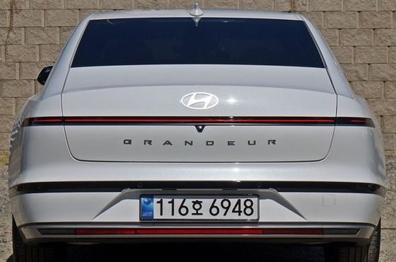 Hyundai Grandeur 2,5 Gasoline 2WD Premium — пробег 5 100 км — фото 3 из 5