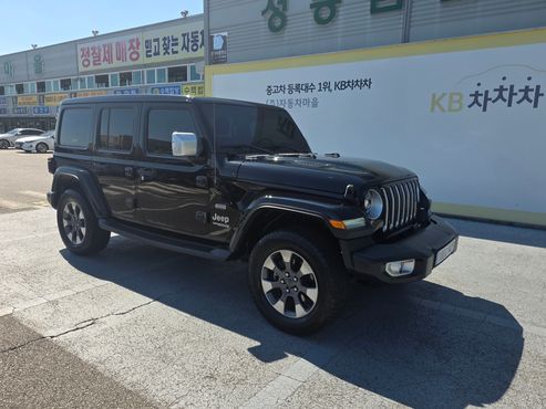 Jeep Wrangler 2.0 Overland Power Top 4Door — пробег 55 900 км — фото 2 из 5
