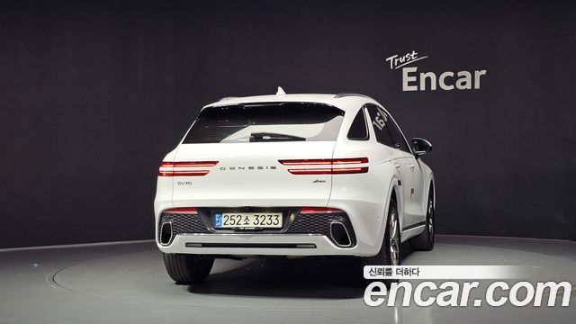 Genesis GV70 2.5T Gasoline AWD — пробег 56 182 км — фото 4 из 5